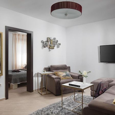 Villa Malibu One Вир Екстер'єр фото