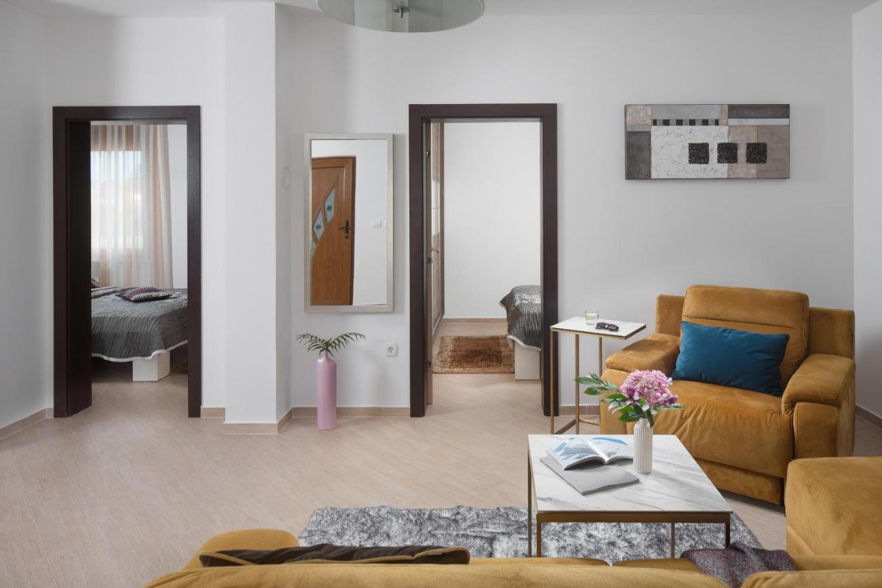 Villa Malibu One Вир Екстер'єр фото